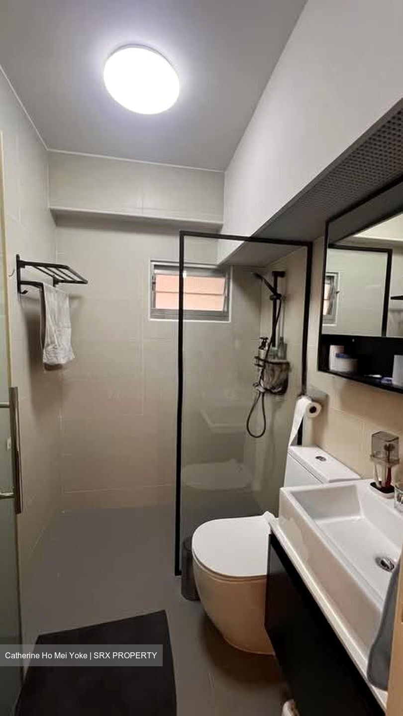 Blk 426C Floral Spring @ Yishun (Yishun), HDB 4 Rooms #555702251